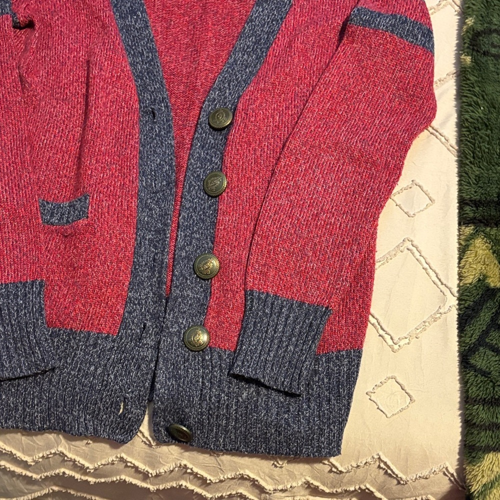 Forever 21 Women’s Red and Gray Cardigan - Picture 7 of 8
